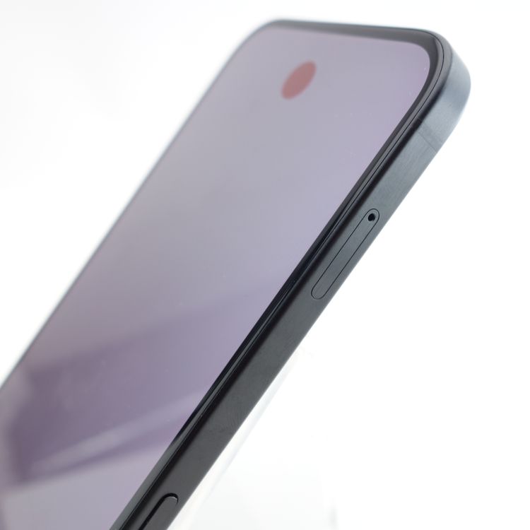 ��SIM�ե꡼��iPhone15 128GB �֥�å� ����85% �������¡�