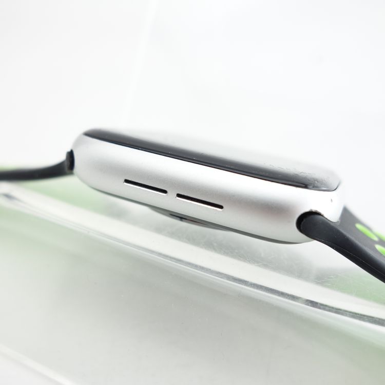 ��44������Apple Watch Series5 ����С������ Cellular��ǥ�