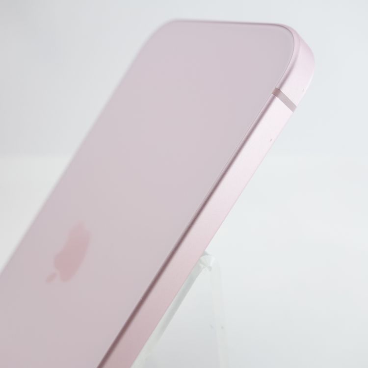 ��SIM�ե꡼��iPhone15 128GB �ԥ� ����90�� �������¡�