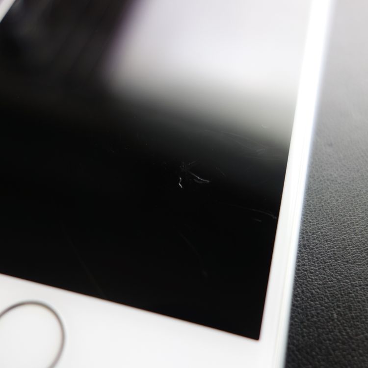 ��SIM�ե꡼��iPhone8 64GB ����С� ����100�� �������¡�