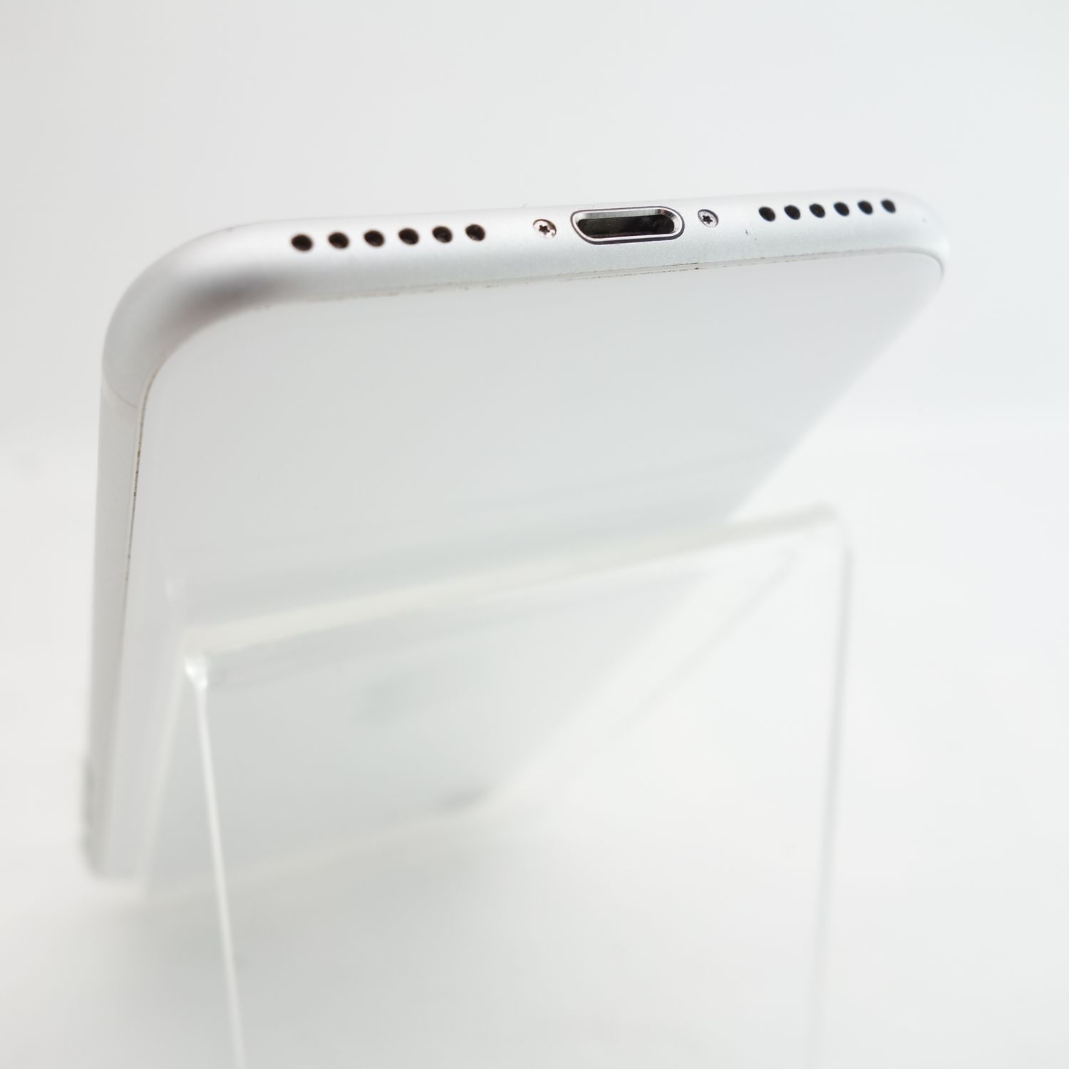 ムスビー｜【ジャンク】iPhoneSE2 64GB ホワイト 電池80％ 利用制限〇 