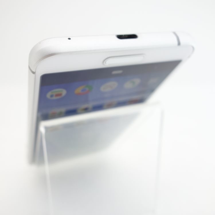 ��SIM�ե꡼��AQUOS sense3 SH-02M ����С��ۥ磻�� docomo��