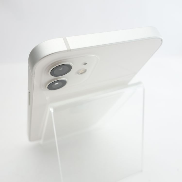 ��SIM�ե꡼��iPhone12 64GB �ۥ磻�� ����88�� �������¡�