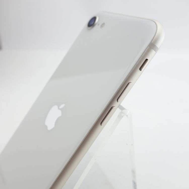��SIM�ե꡼��iPhoneSE3 128GB �������饤�� ����88�� �������¡�