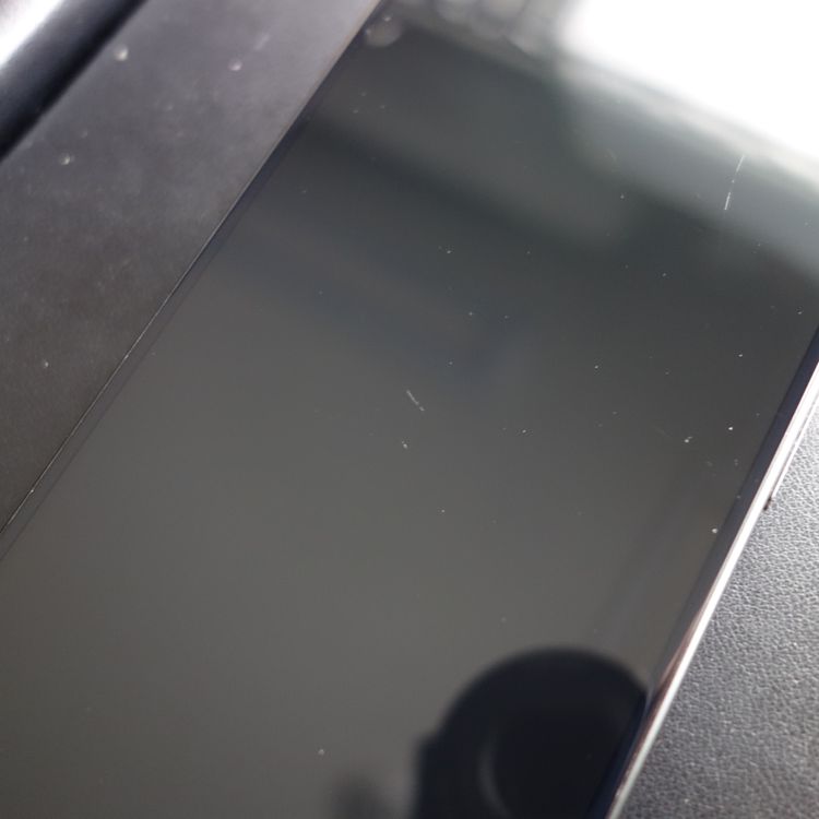 ��SIM�ե꡼��iPhone15Pro 128GB �֥�å������˥��� ����86�� ���ȥ���