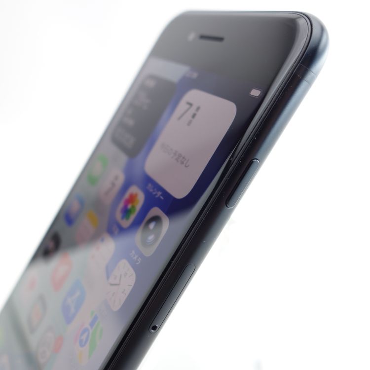 ��SIM�ե꡼��iPhoneSE3 64GB �ߥåɥʥ��� ����82�� �������¡�