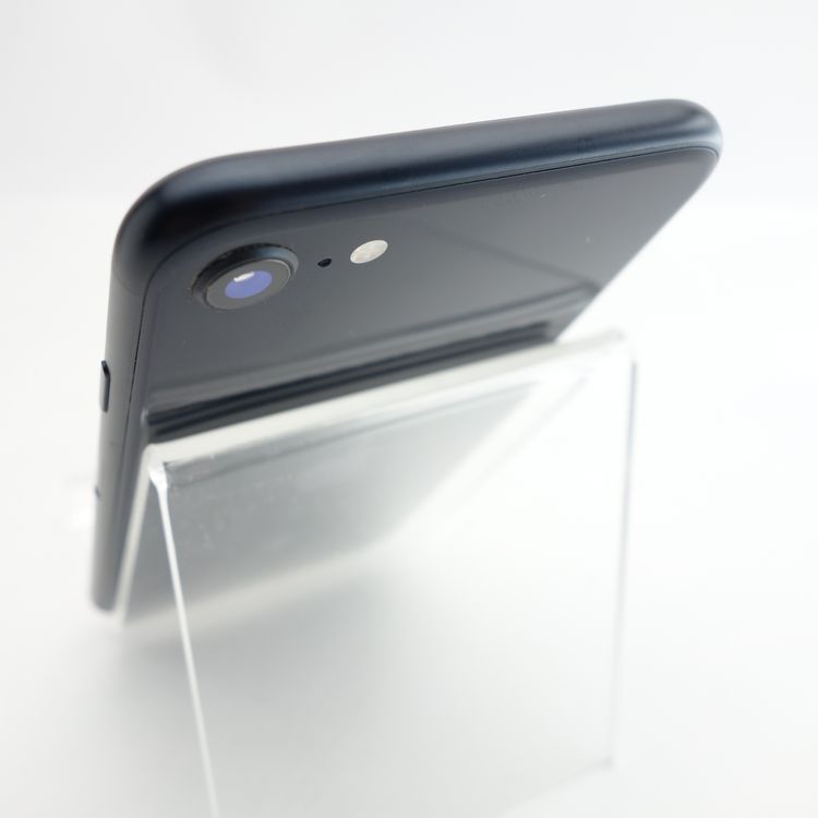 ��SIM�ե꡼��iPhoneSE3 64GB �ߥåɥʥ��� ����84�� �������¡�