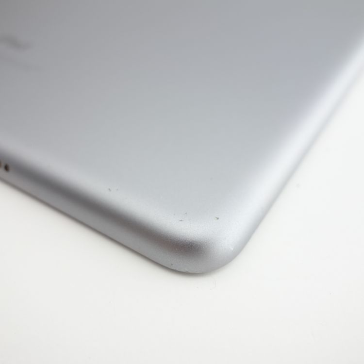 9.7iPad 6 128GB ڡ쥤 74% Wi-Fiǥ