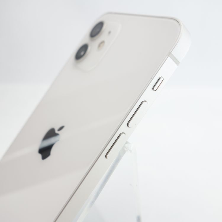 ��SIM�ե꡼��iPhone12 64GB �ۥ磻�� ����89�� �������¡�