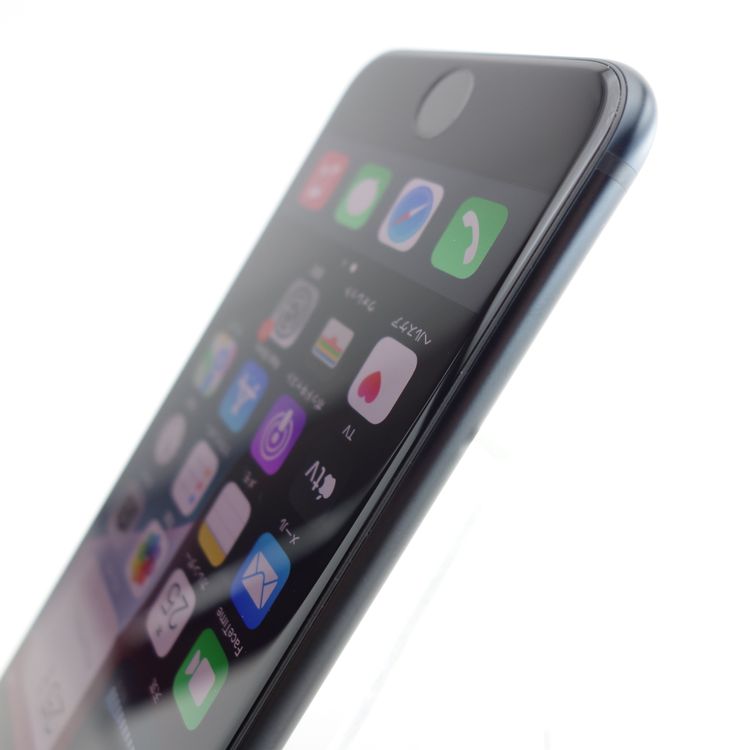 ��SIM�ե꡼��iPhoneSE3 64GB �ߥåɥʥ��� ����100�� �������¡�