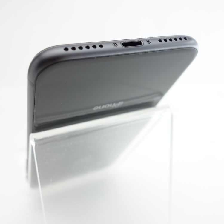 【SIMフリー】iPhone8 64GB スペースグレイ 電池100% 利用制限〇