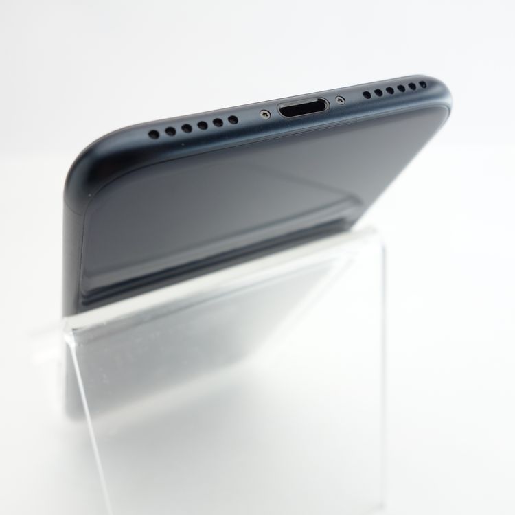 ��SIM�ե꡼��iPhoneSE3 64GB �ߥåɥʥ��� ����98�� �������¡�