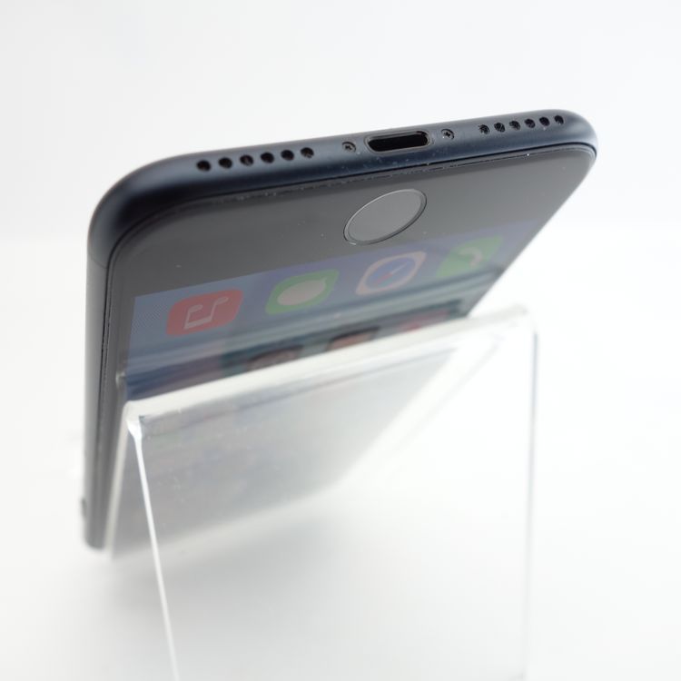 ��SIM�ե꡼��iPhoneSE3 64GB �ߥåɥʥ��� ����100�� �������¡�