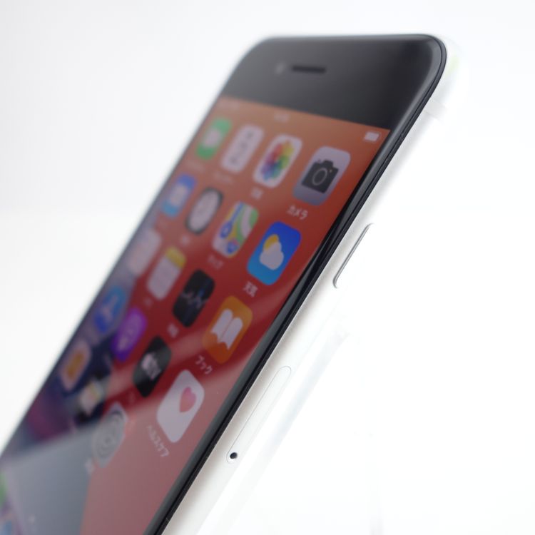 ��SIM�ե꡼��iPhoneSE2 128GB �ۥ磻�� ����100�� �������¡�