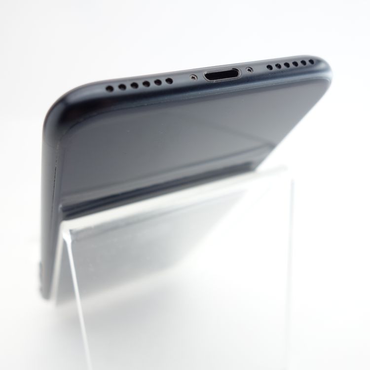 ��SIM�ե꡼��iPhoneSE3 64GB �ߥåɥʥ��� ����100�� �������¡�