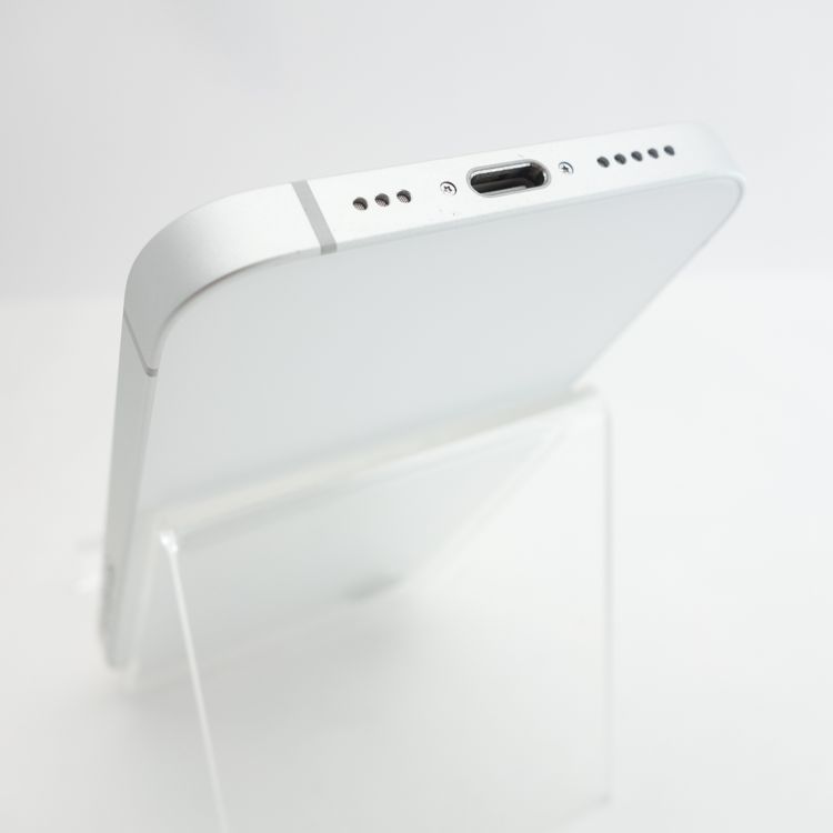 ��SIM�ե꡼��iPhone17e 256GB �ۥ磻�� ����100�� ���������ݾ�