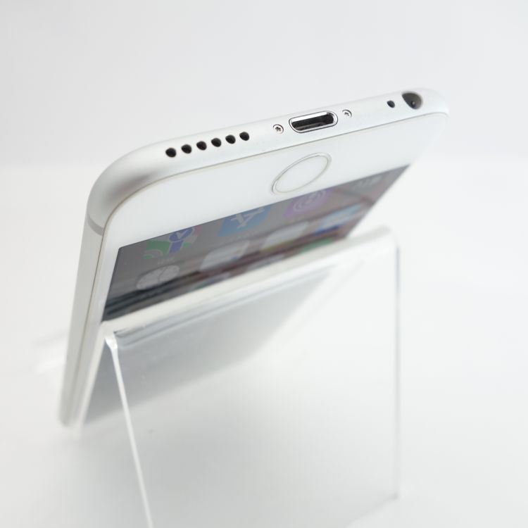 ��SIM�ե꡼��iPhone6S 32GB ����С� ����93�� �������¡�