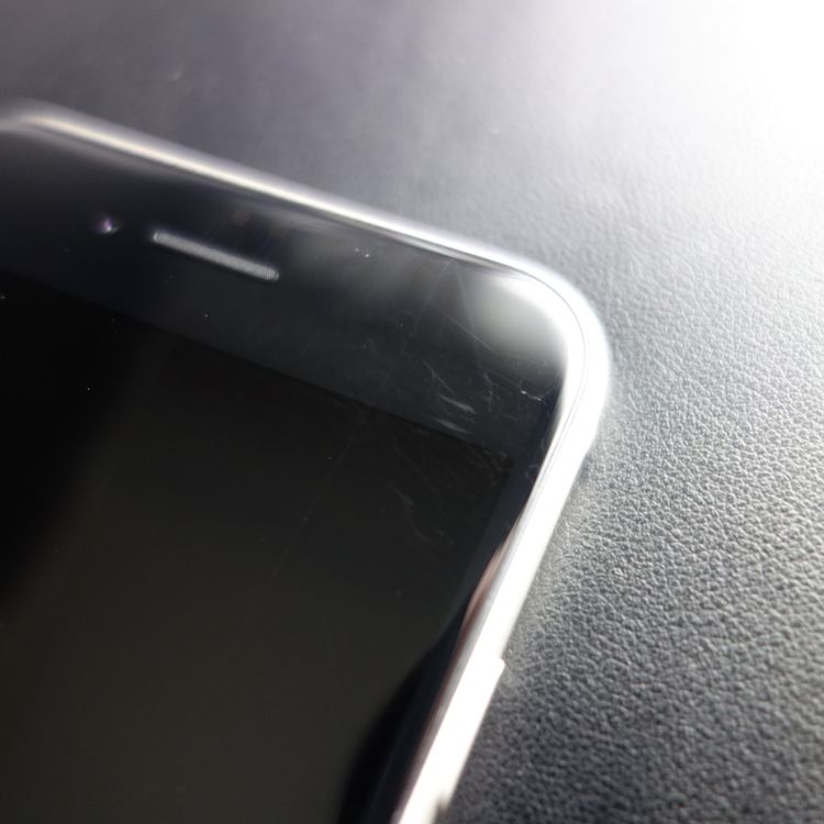 ��SIM�ե꡼��iPhoneSE3 64GB �������饤�� ����96�� �������¡�