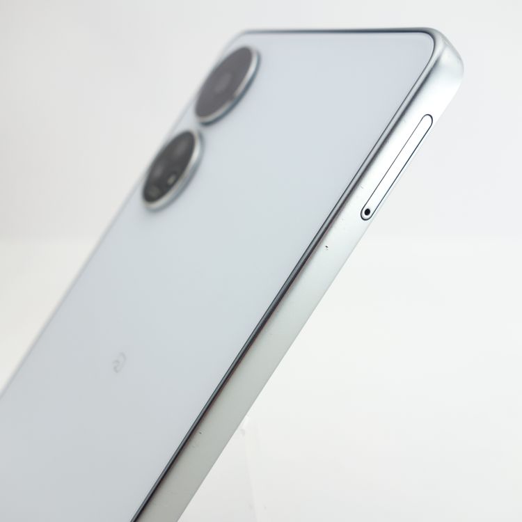 ��SIM�ե꡼�ۤ��󤷤�ե��ߥ꡼���ޥ� A303ZT �ۥ磻�� �������¡�