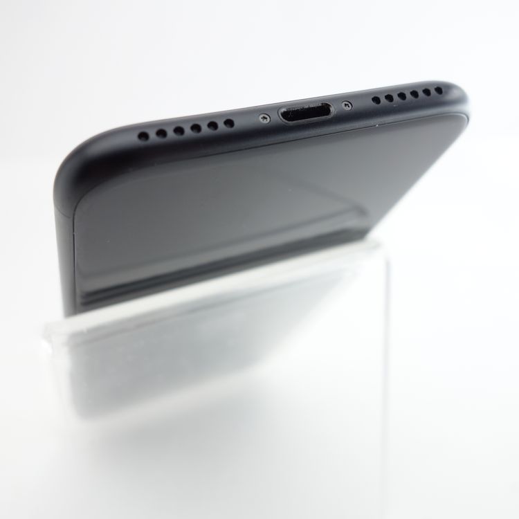 ��SIM�ե꡼��iPhoneSE2 64GB �֥�å� ����100�� �������¡�