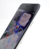 ��SIM�ե꡼��iPhoneSE2 64GB �ۥ磻�� ����91�� �������¡�