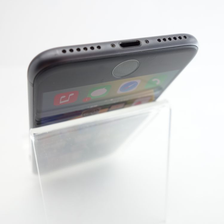 ��SIM�ե꡼��iPhone8 64GB ���ڡ������쥤 ����100�� �������¡�