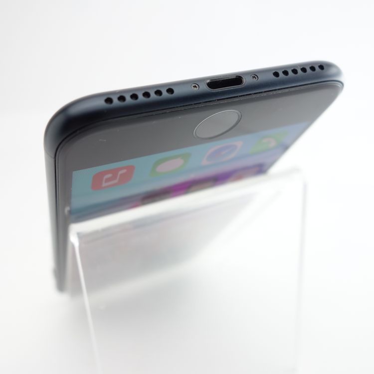 ��SIM�ե꡼��iPhoneSE3 64GB �ߥåɥʥ��� ����100�� �������¡�