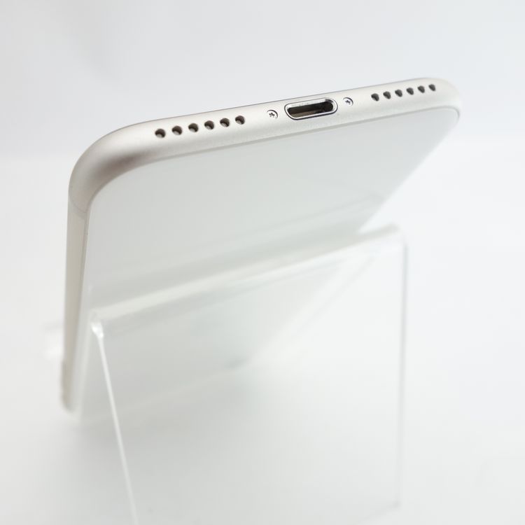 ��SIM�ե꡼��iPhoneSE3 64GB �������饤�� ����87�� �������¡�