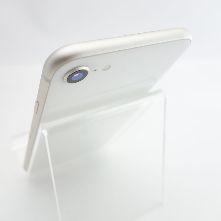 ��SIM�ե꡼��iPhoneSE3 64GB �������饤�� ����86�� �������¡�