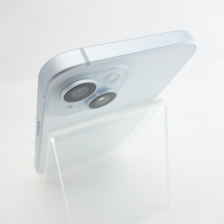 ��SIM�ե꡼��iPhone15 128GB �֥롼 ����95% �������¡�