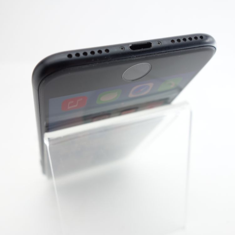 ��SIM�ե꡼��iPhoneSE2 64GB �֥�å� ����92�� �������¡�