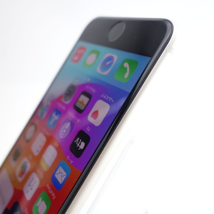 ��SIM�ե꡼��iPhoneSE2 128GB �ۥ磻�� ����100�� �������¡�