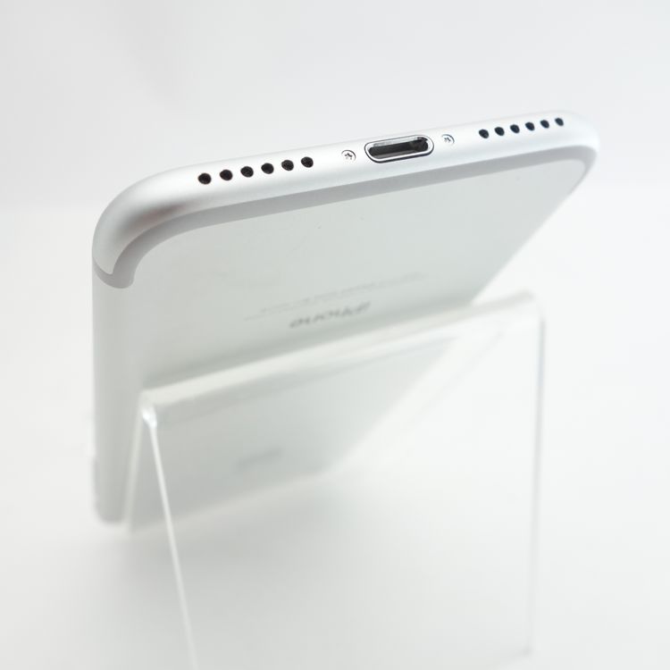 ��SIM�ե꡼��iPhone7 32GB ����С� ����100�� �������¡�