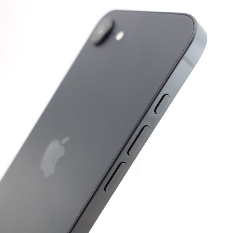 ��SIM�ե꡼��iPhone16e 128GB �֥�å� ����100�� ̤������