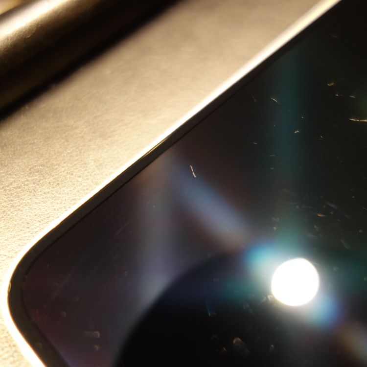 ��SIM�ե꡼��iPhone14 128GB �������饤�� ����84�� ���������ݾ�