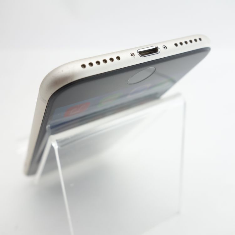 ��SIM�ե꡼��iPhoneSE3 64GB �������饤�� ����99�� �������¡�