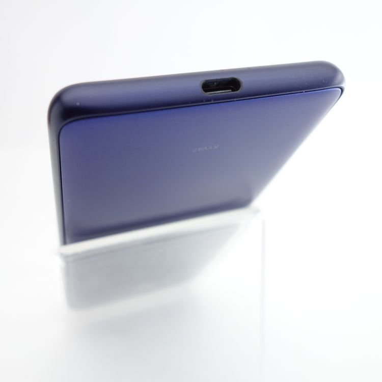 ��SIM�ե꡼��BASIO 4 KYV47 �������֥롼 �������¡� au��