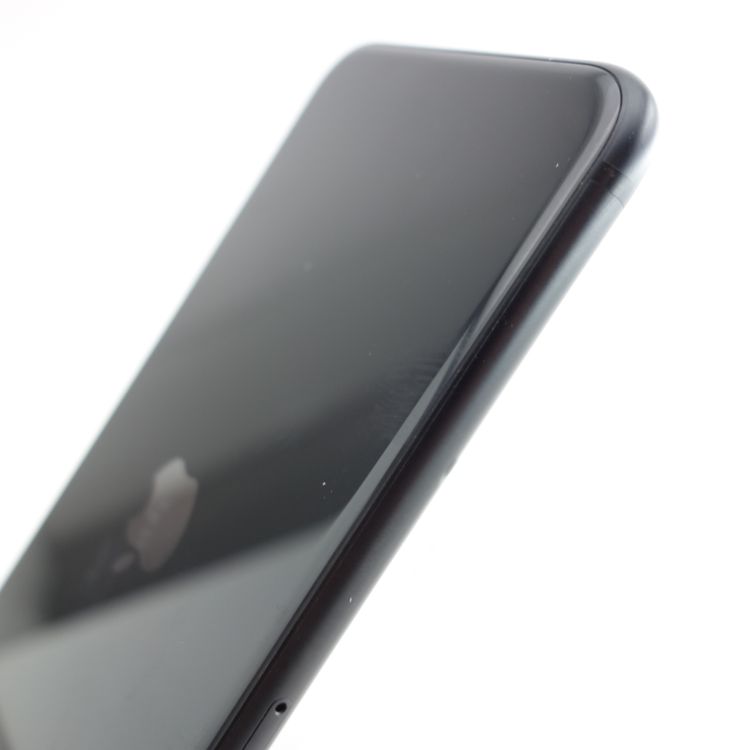 ��SIM�ե꡼��iPhoneSE2 64GB �֥�å� ����86�� �������¡�