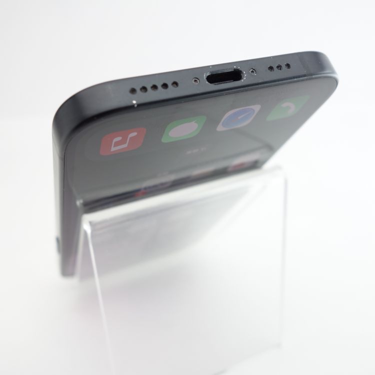 ��SIM�ե꡼��iPhone15 128GB �֥�å� ����99% �������¡�