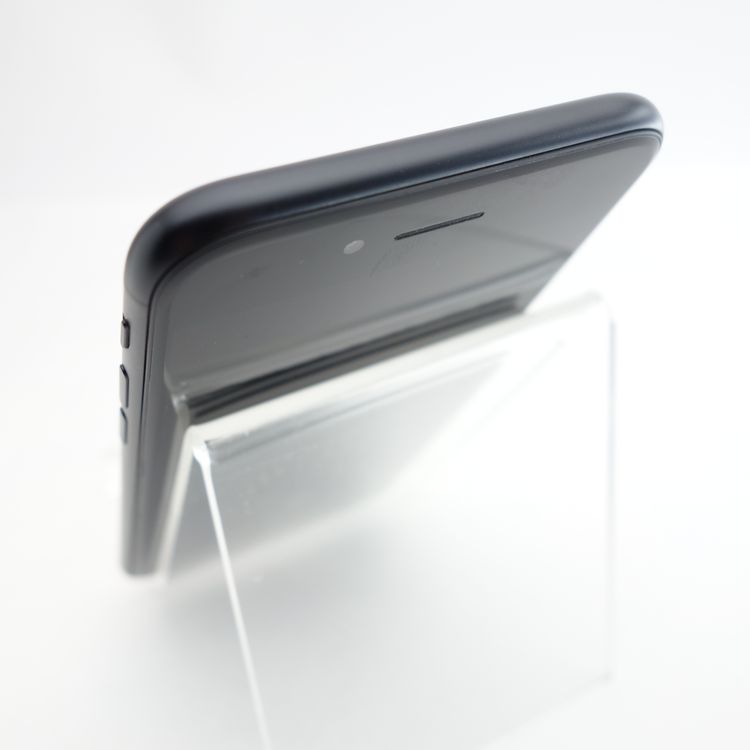 ��SIM�ե꡼��iPhoneSE2 64GB �֥�å� ����88�� �������¡�