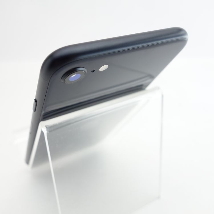 ��SIM�ե꡼��iPhoneSE3 64GB �ߥåɥʥ��� ����99�� �������¡�