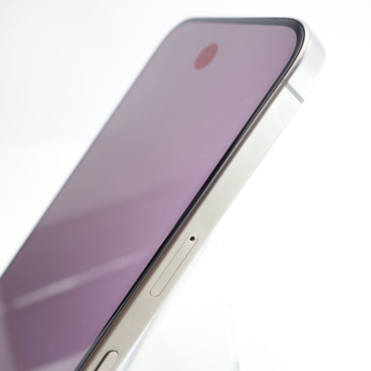 ��SIM�ե꡼��iPhone15Pro 128GB �ʥ���������˥��� ����96�� ���ȥ���