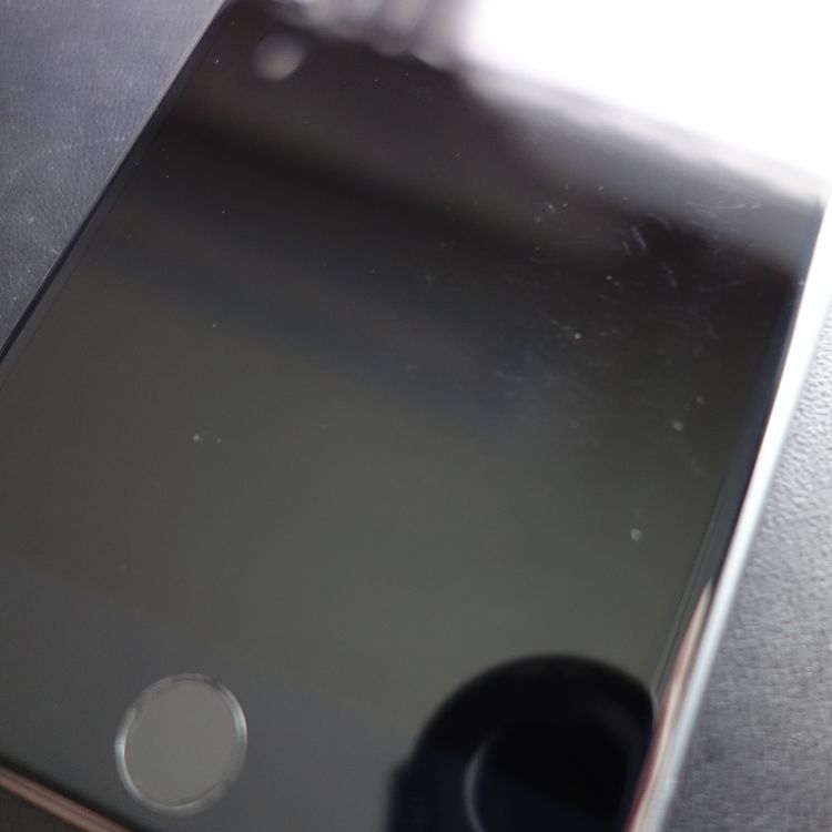 ��SIM�ե꡼��iPhone8 Plus 64GB ���ڡ������쥤 ����100�� �������¡�