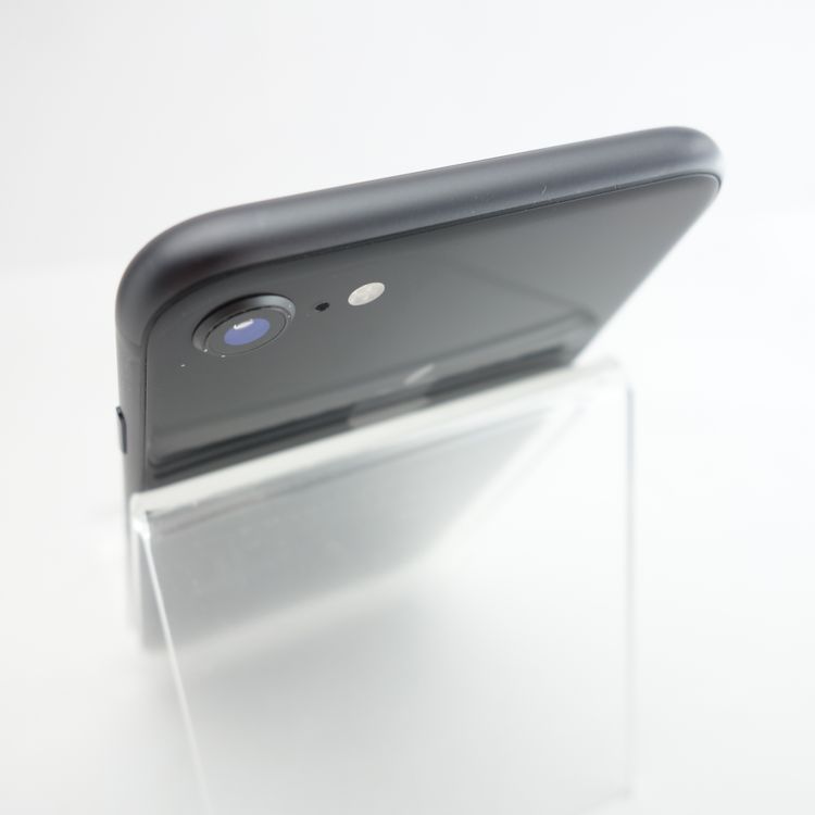 ��SIM�ե꡼��iPhone8 64GB ���ڡ������쥤 ����100�� �������¡�