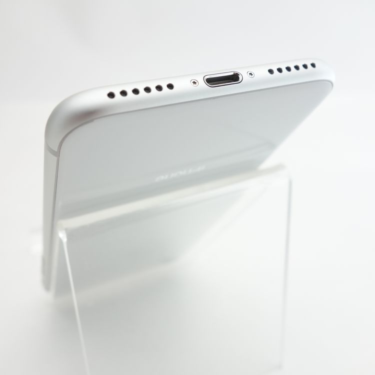 ��SIM�ե꡼��iPhone8 64GB ����С� ����100�� �������¡�
