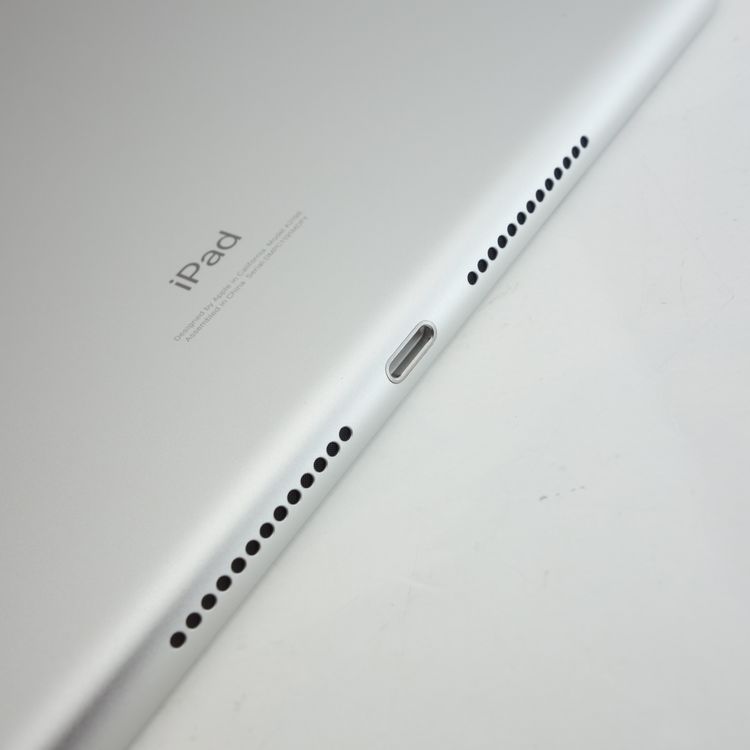 ��10.2�������iPad ��7���� 128GB ����С� ����100�� SIM�ե꡼