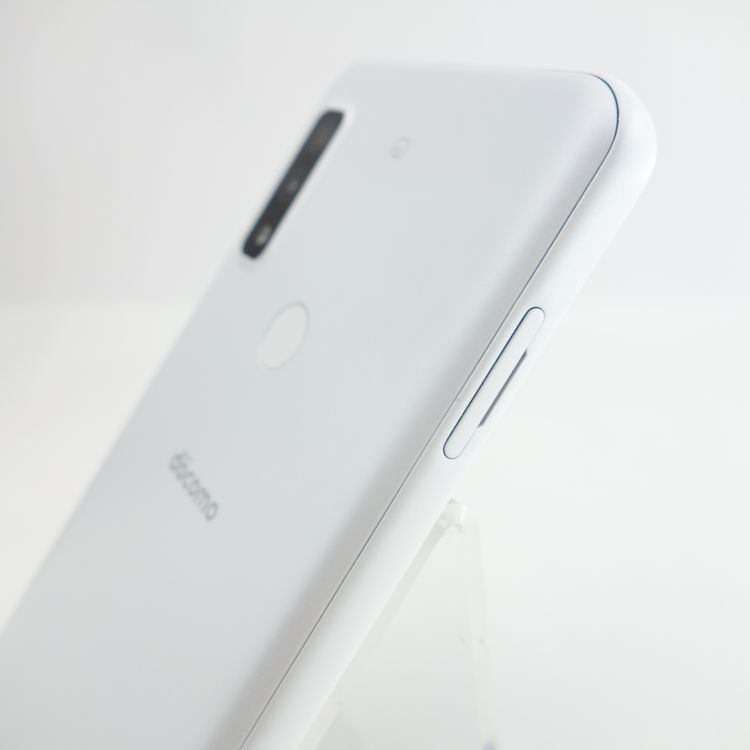 ��SIM�ե꡼��arrows We F-51B �ۥ磻�� �������¡� docomo��