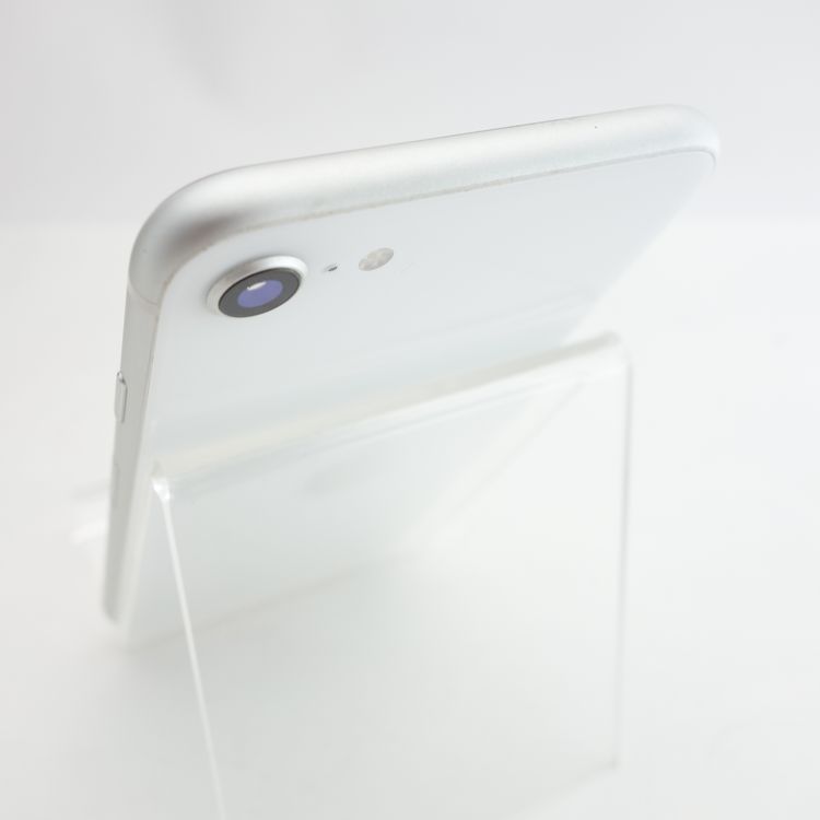 ��SIM�ե꡼��iPhoneSE2 128GB �ۥ磻�� ����100�� �������¡�