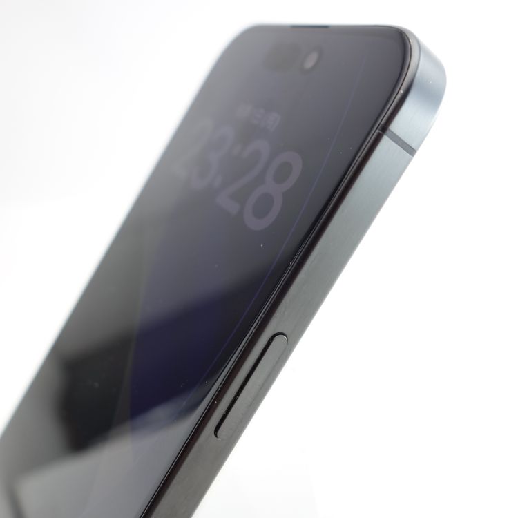 ��SIM�ե꡼��iPhone15Pro 128GB �֥�å������˥��� ����86�� ���ȥ���