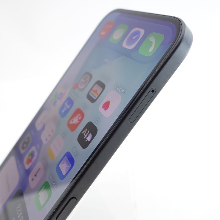 ��SIM�ե꡼��iPhone15 128GB �֥�å� ����84% Apple���ȥ���